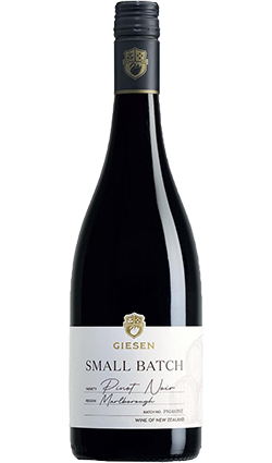 Giesen Small Batch Pinot Noir 2021 750ml