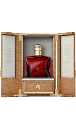Walker – More Johnnie Ruby and Masters Whisky Reserve 40YO*
